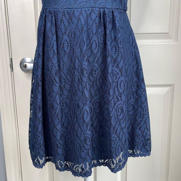 B. Darlin Lace Sleeveless Cocktail Party Dress (Navy) - 9/10 - Picture 6 of 9